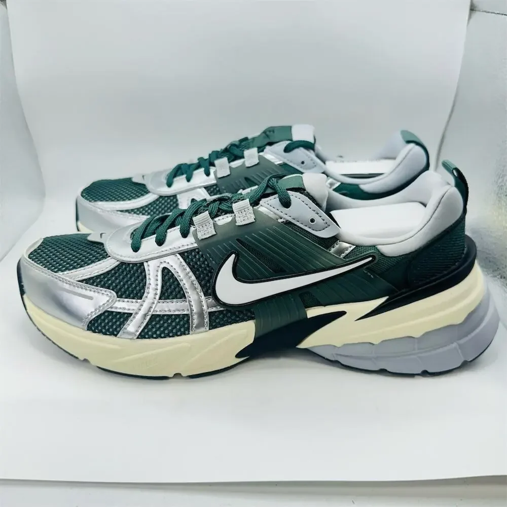 Nike V2K Run 'Vintage Green' Running Sneakers Low Top  | Men's Size 10 US | New